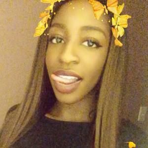 Meet your Posher, Naya