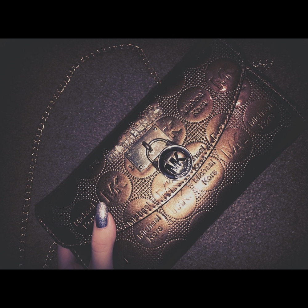 Michael Kors cross body/clutch