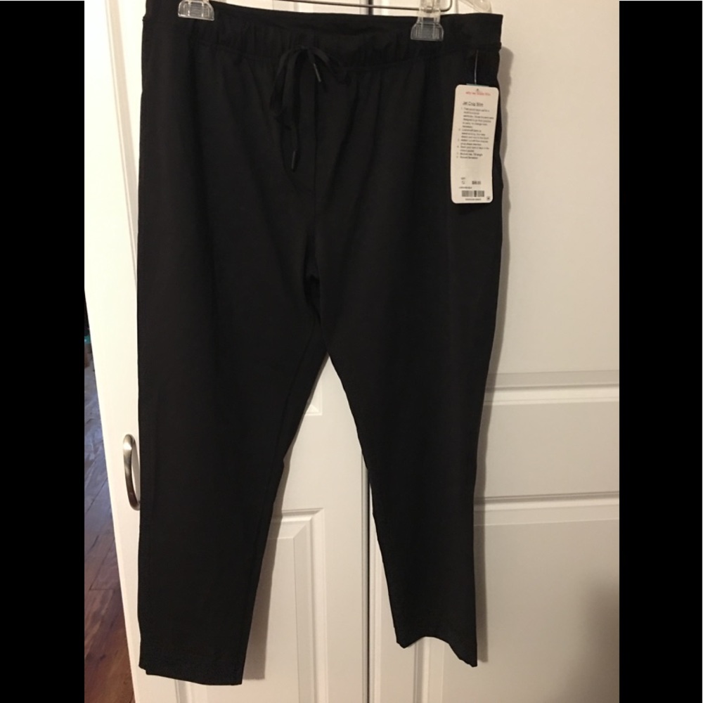 Jet Crop Slim size 12 Lululemon black pants