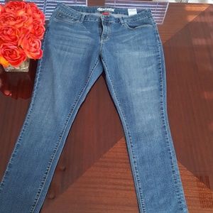 Skinny jeans by Denizen size 18