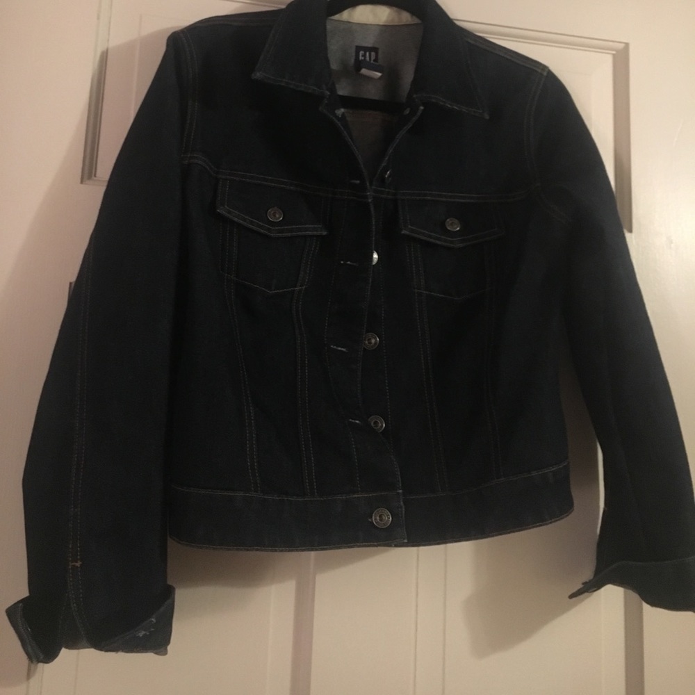 Jean jacket dark wash!