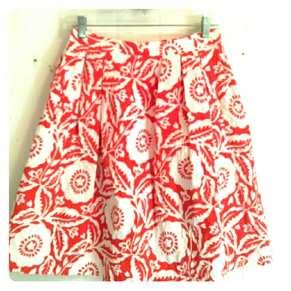 Flirty floral skirt by Michael Kors