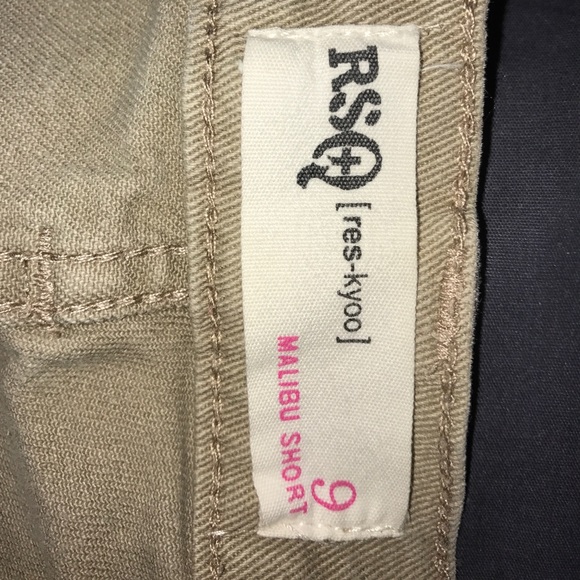 Don't fit anymore and looking for a new home. - Picture 2 of 2