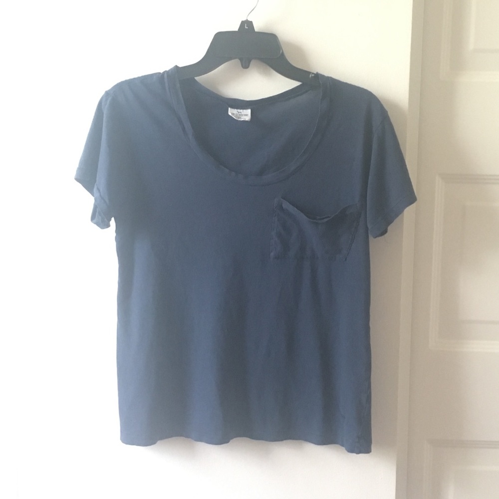 Navy Blue VS T-shirt!