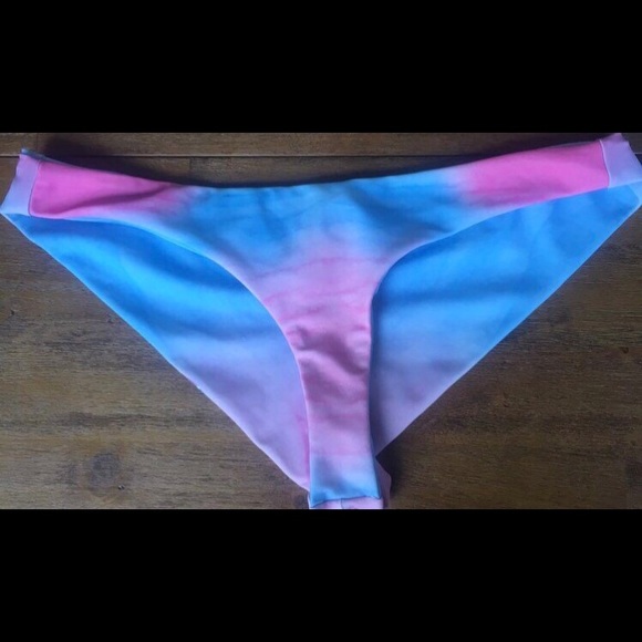 SOLD - Picture 2 of 4