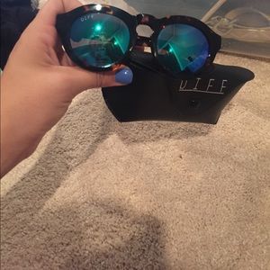 Diff eyewear dime sunglasses