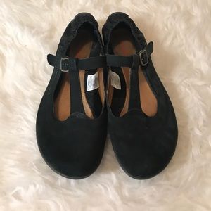 Merrell mock t-strap flats