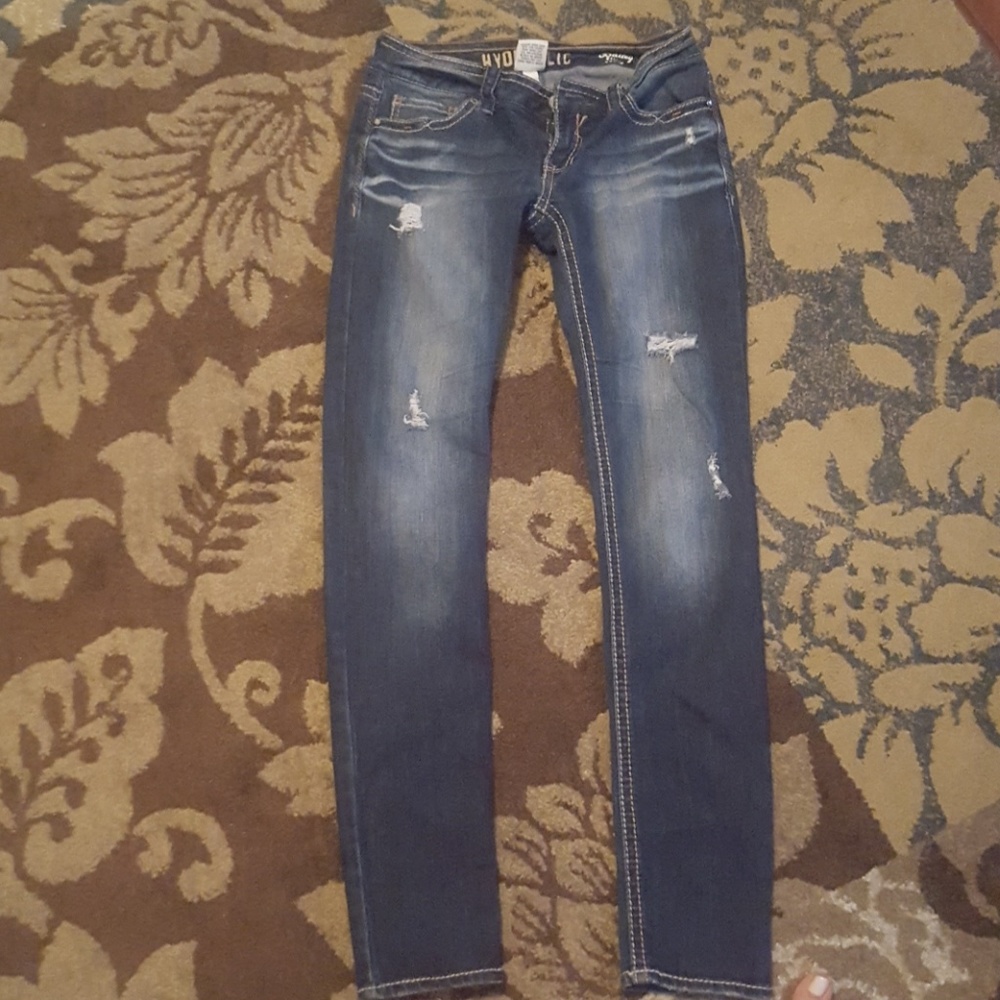 Hydraulic ripped jeans