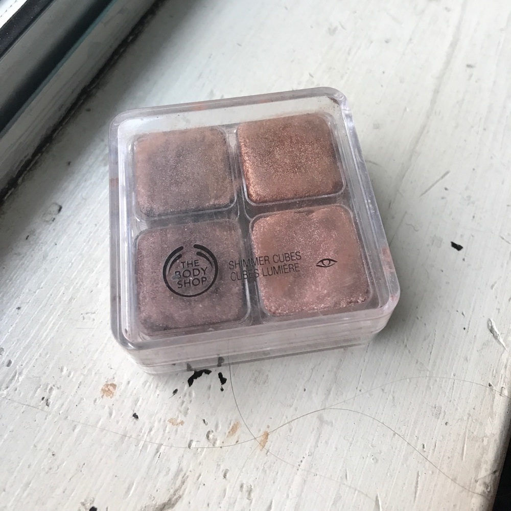 The body shop shimmer cubes