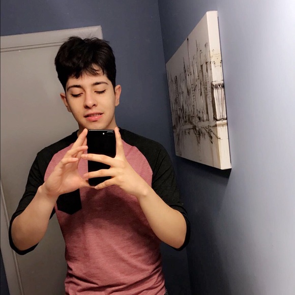 Meet your Posher, Kevin - Picture 1 of 1