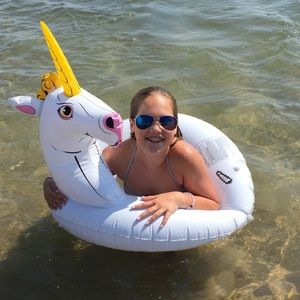 Meet your Posher, Hailey