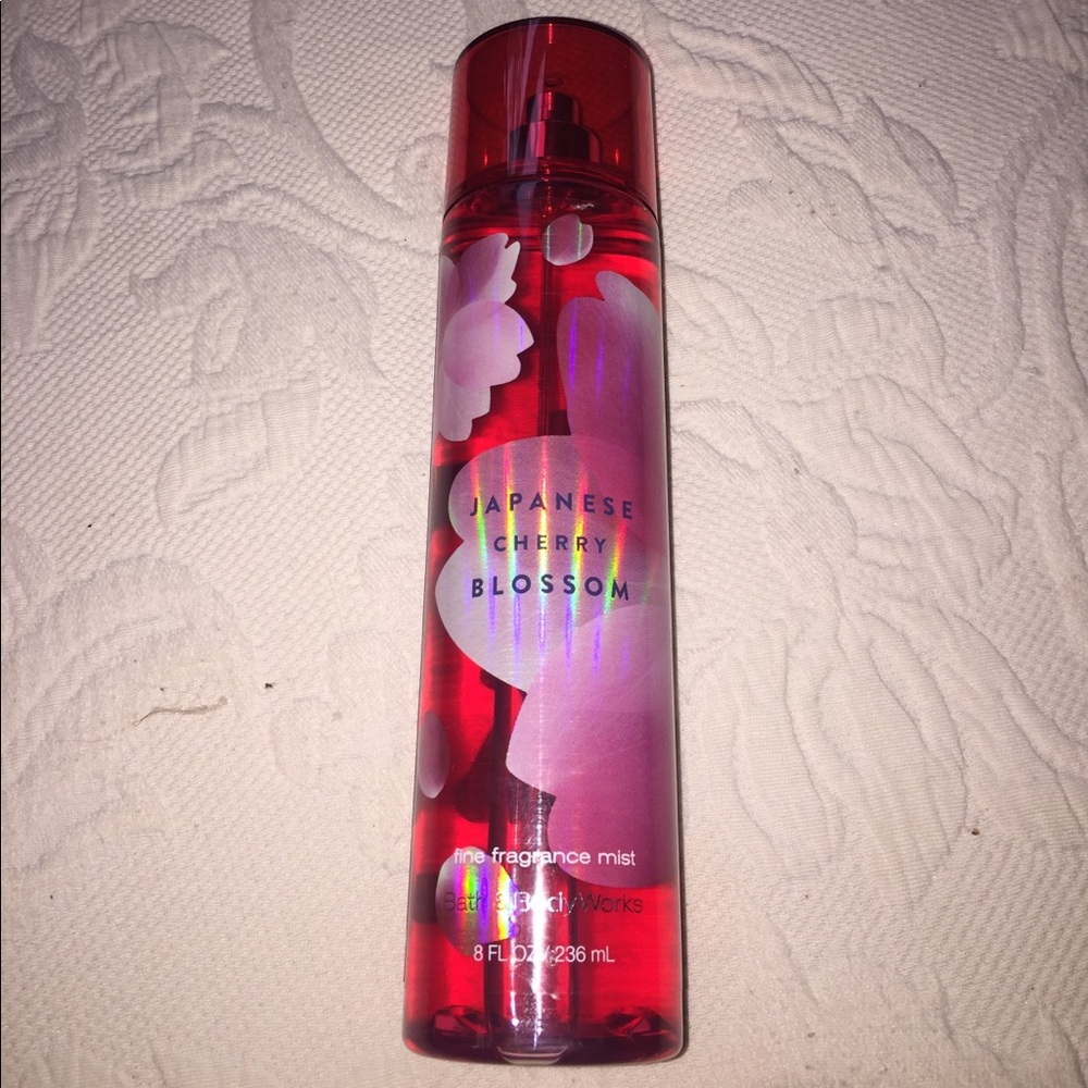 Bath and body works Japanese Cherry Blossom mist