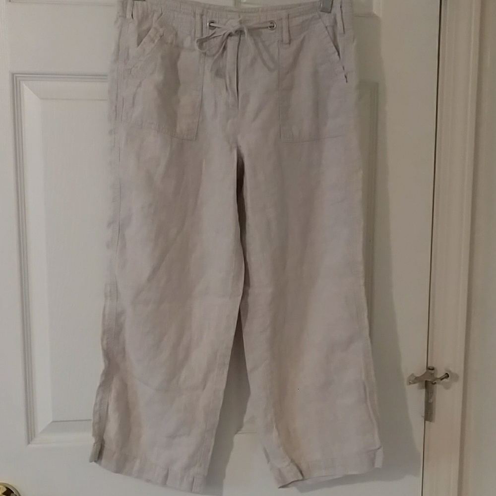Khaki Linen Capri's