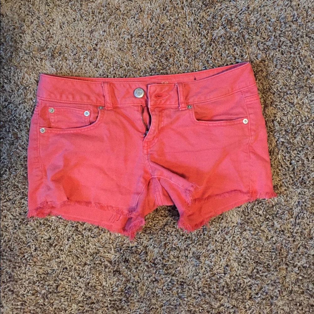 Coral/pink American Eagle shorts