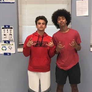 Meet your Posher, Aaron