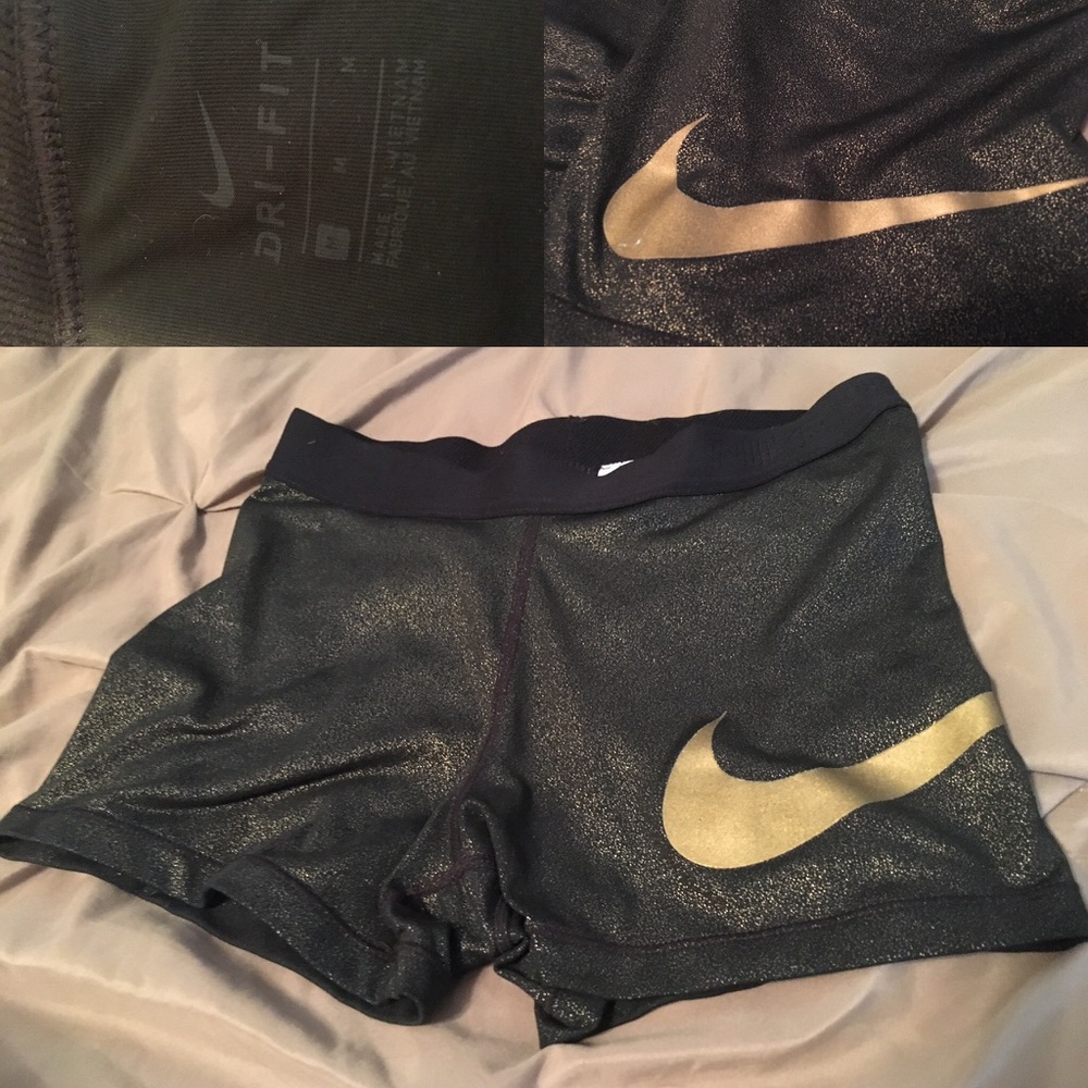 NWOT Nike pros