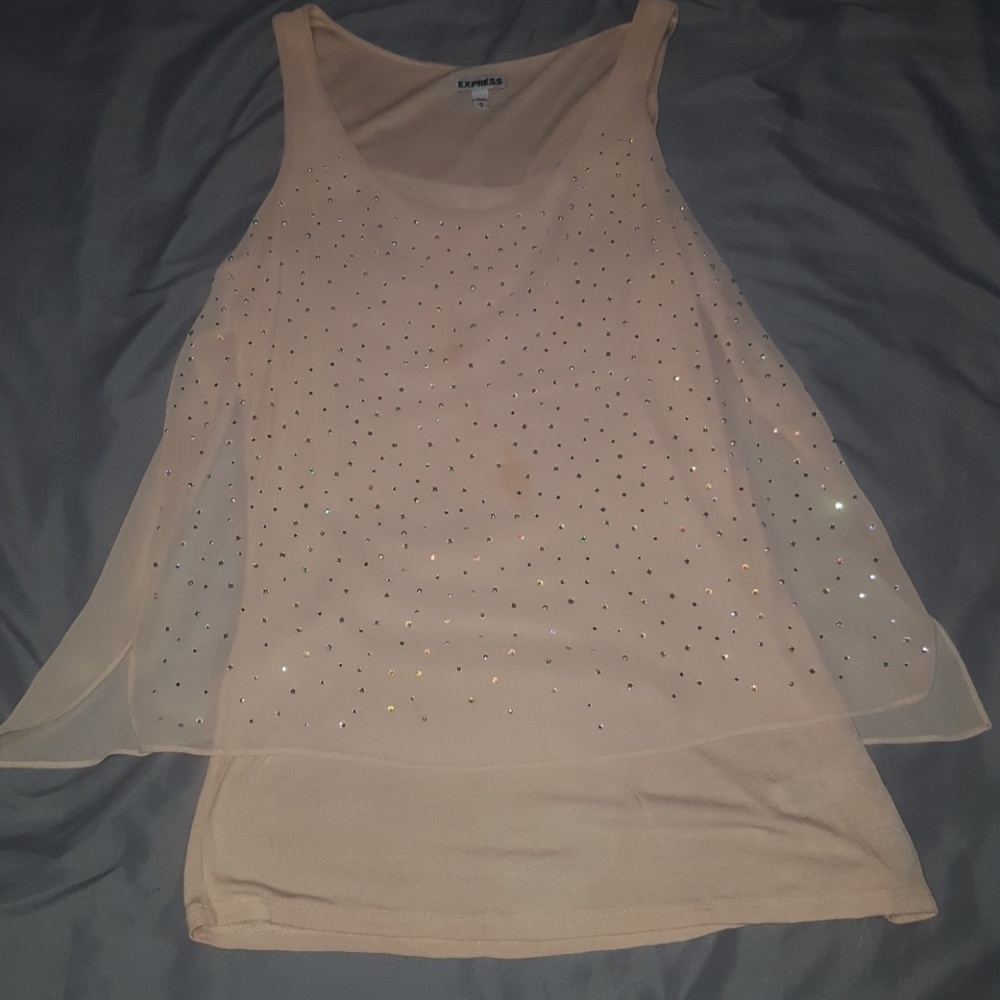 🚨FINAL SALE 🚨🌞3 EXPRESS TOPS SALE🌞 - Picture 4 of 7
