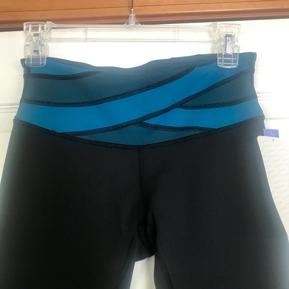 Lululemon Wunder Under Leggings - Picture 2 of 3