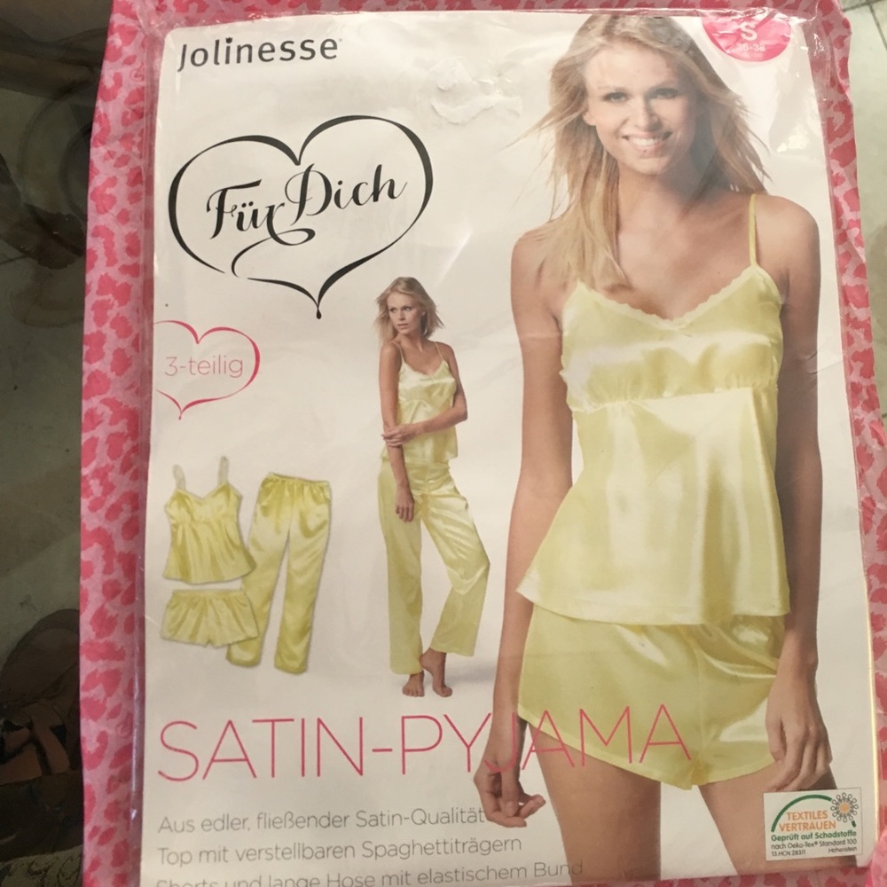 Jolinesse Fur Ditch Satin Pyjama