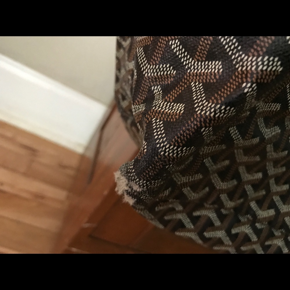 Authentic Goyard Chevron St Louis PM Black