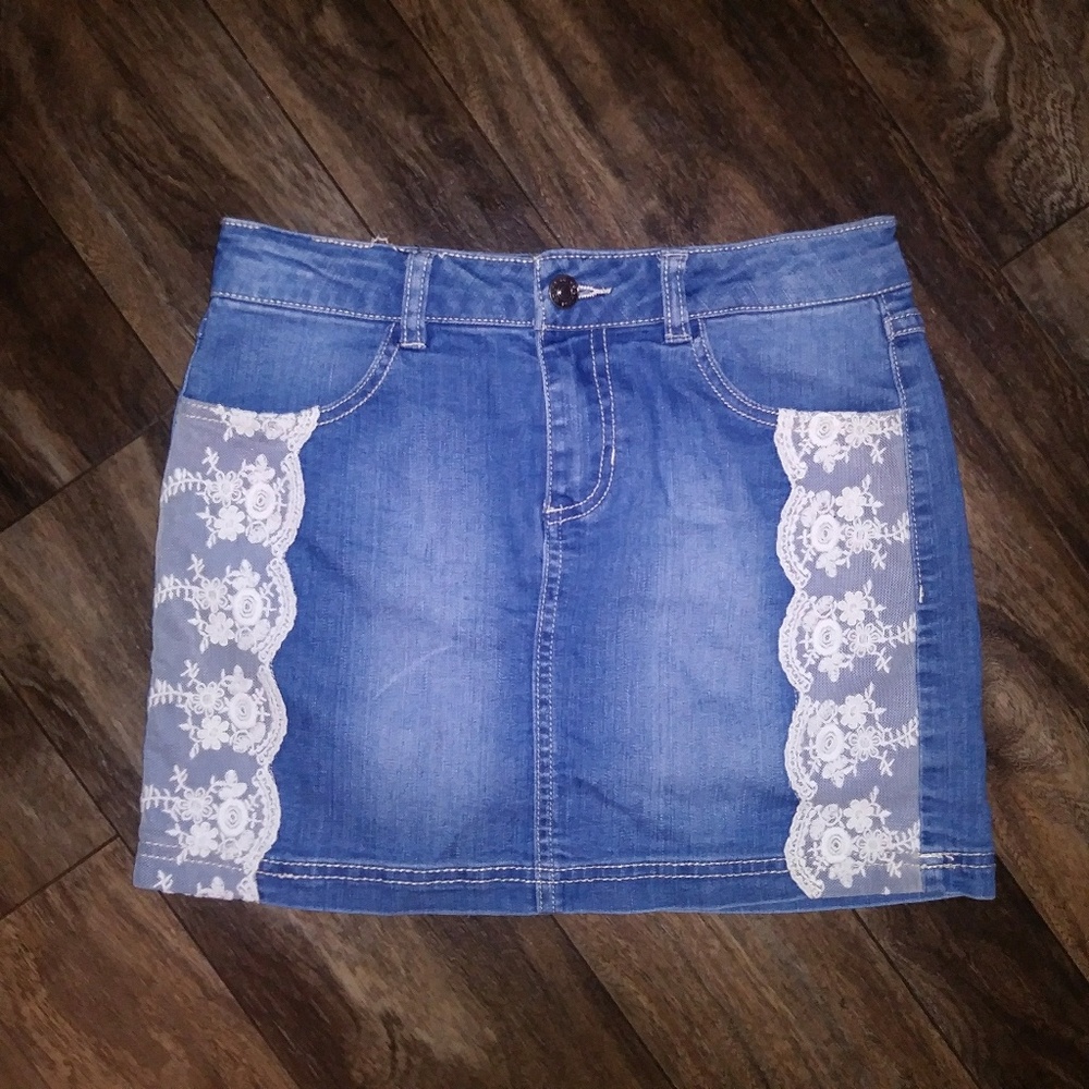 Girls Route 66 Size Lace denim skirt NWOT!