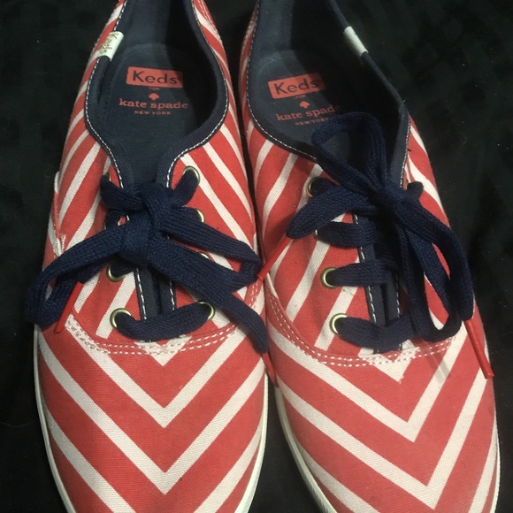 Kate Spade Keds Authentic ⭐️ Final Price 🌟 - Picture 1 of 2