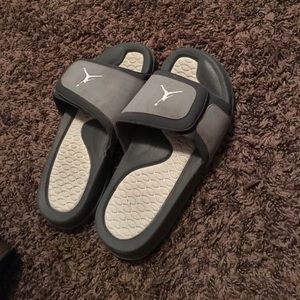 jordan slides