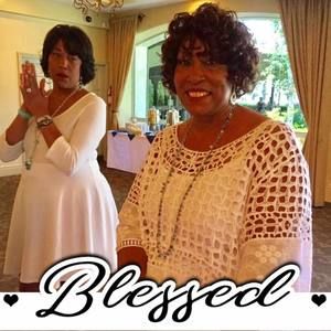 Meet your Posher, Stephany