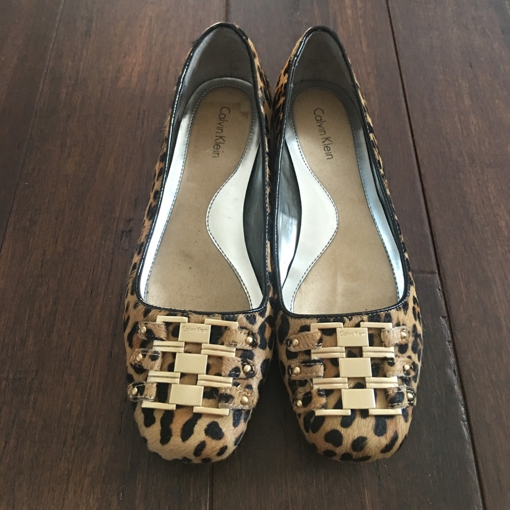 New Calvin Klein Leopard Pony Hair Flats Size 6