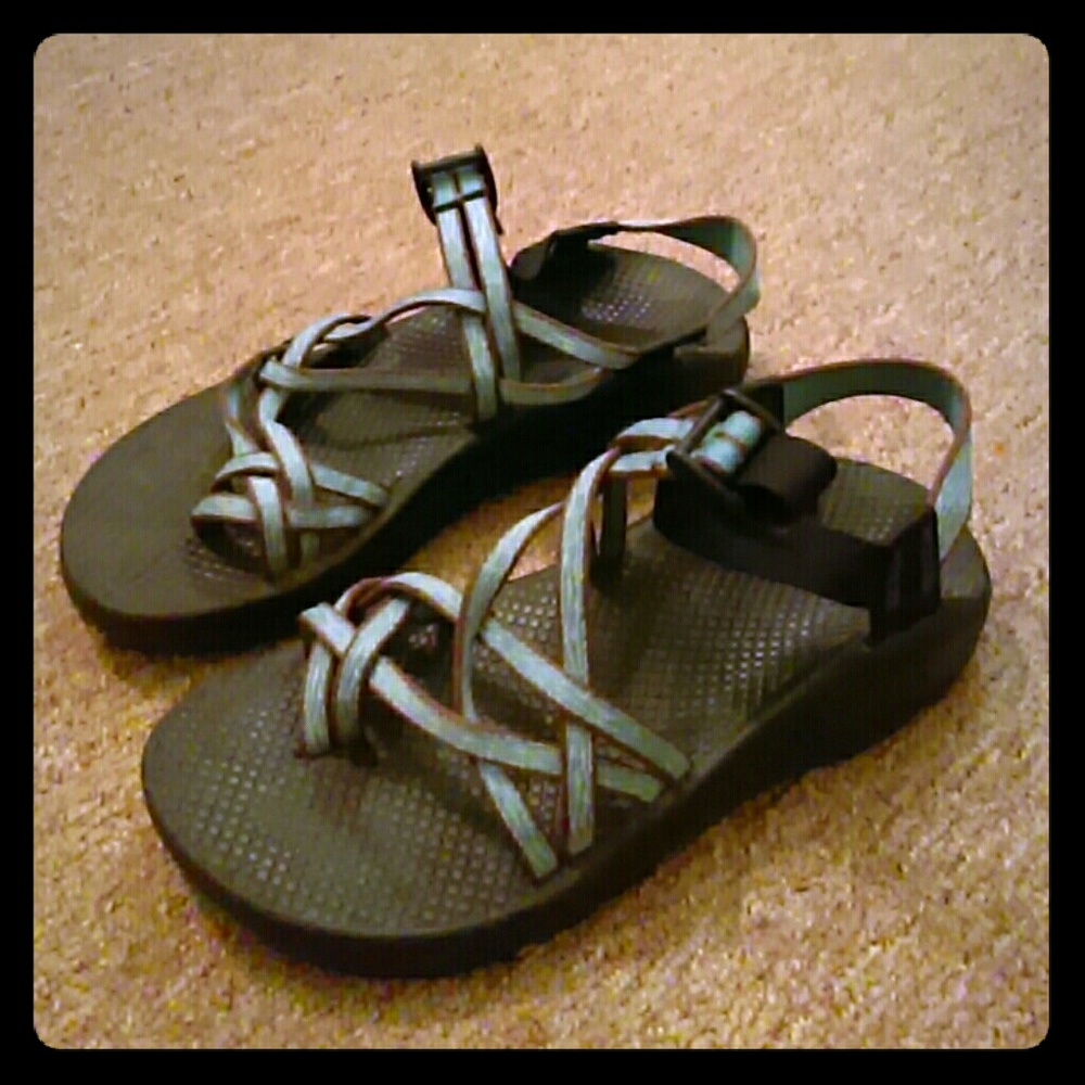 Chacos sandals sz8