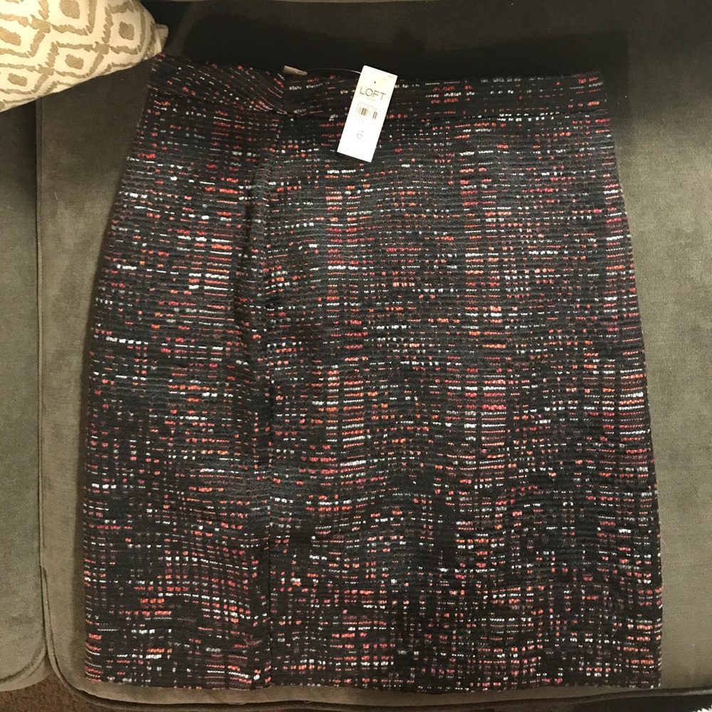Tweed pencil mini skirt