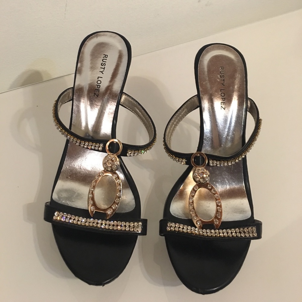 Amazing Rusty Lopez Blk Gold& Rhinestone Heels