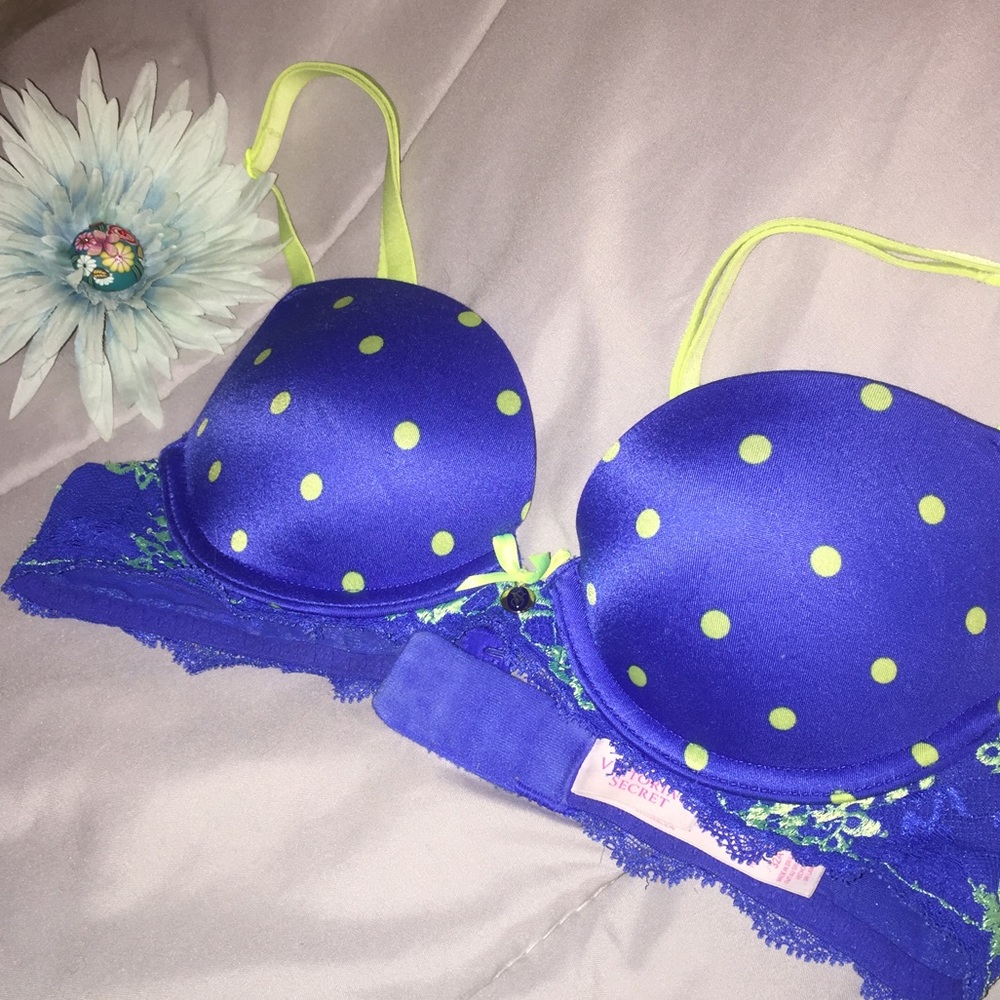 Victoria's Secret Blue Push-Up Bra