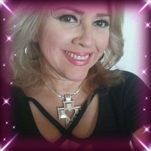 Meet your Posher, Esther