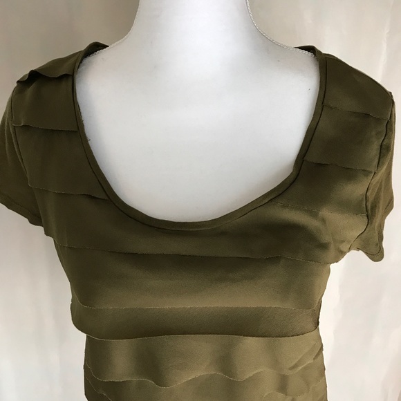 Ann Taylor Loft Top - Picture 3 of 6