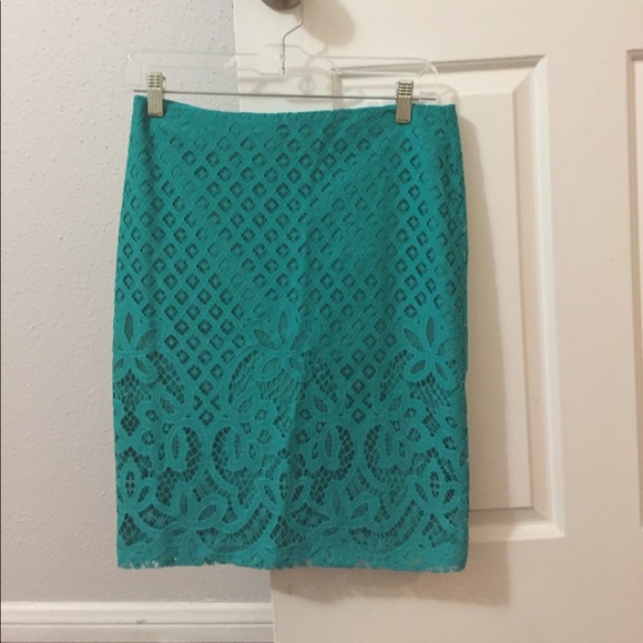 Pencil skirt - Picture 1 of 3