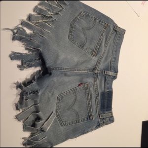 Brand new Levi's shorts. Never worn. Size M.