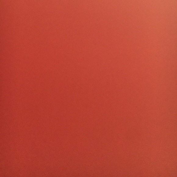 Meet your Posher, Jade - Picture 1 of 1