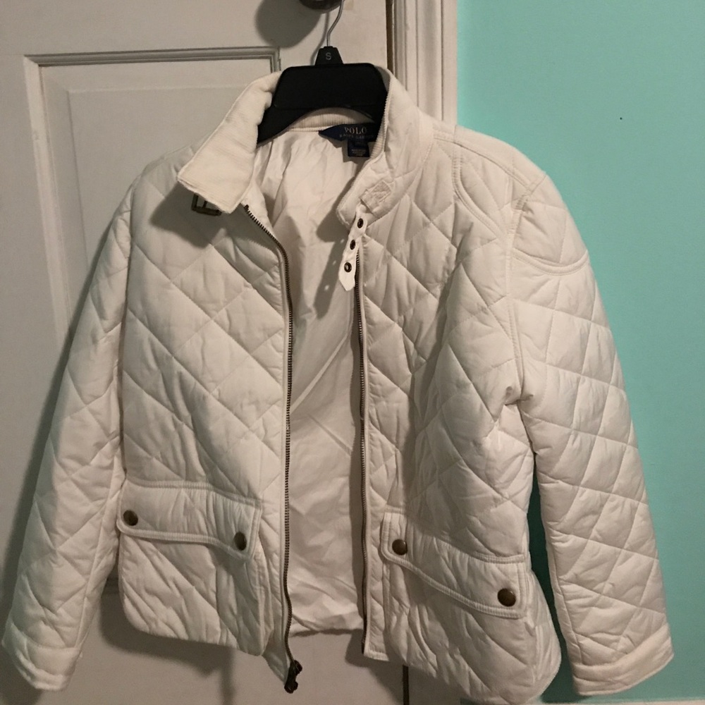 white puff jacket