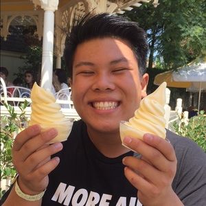 Meet your Posher, Phillip