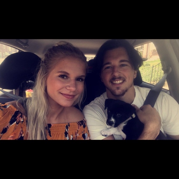 Meet your posher! - Picture 5 of 5