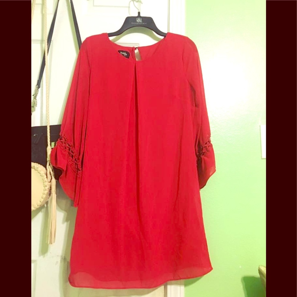 Red Long-Sleeve Summer Dress