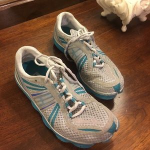 Brooks Pure Connect 3 Running Shoe 8.5