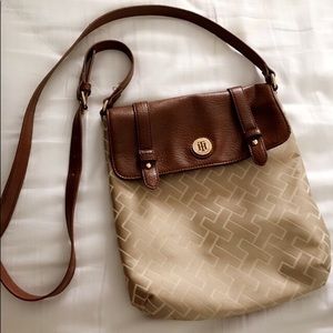 Tommy Hilfiger crossbody bag
