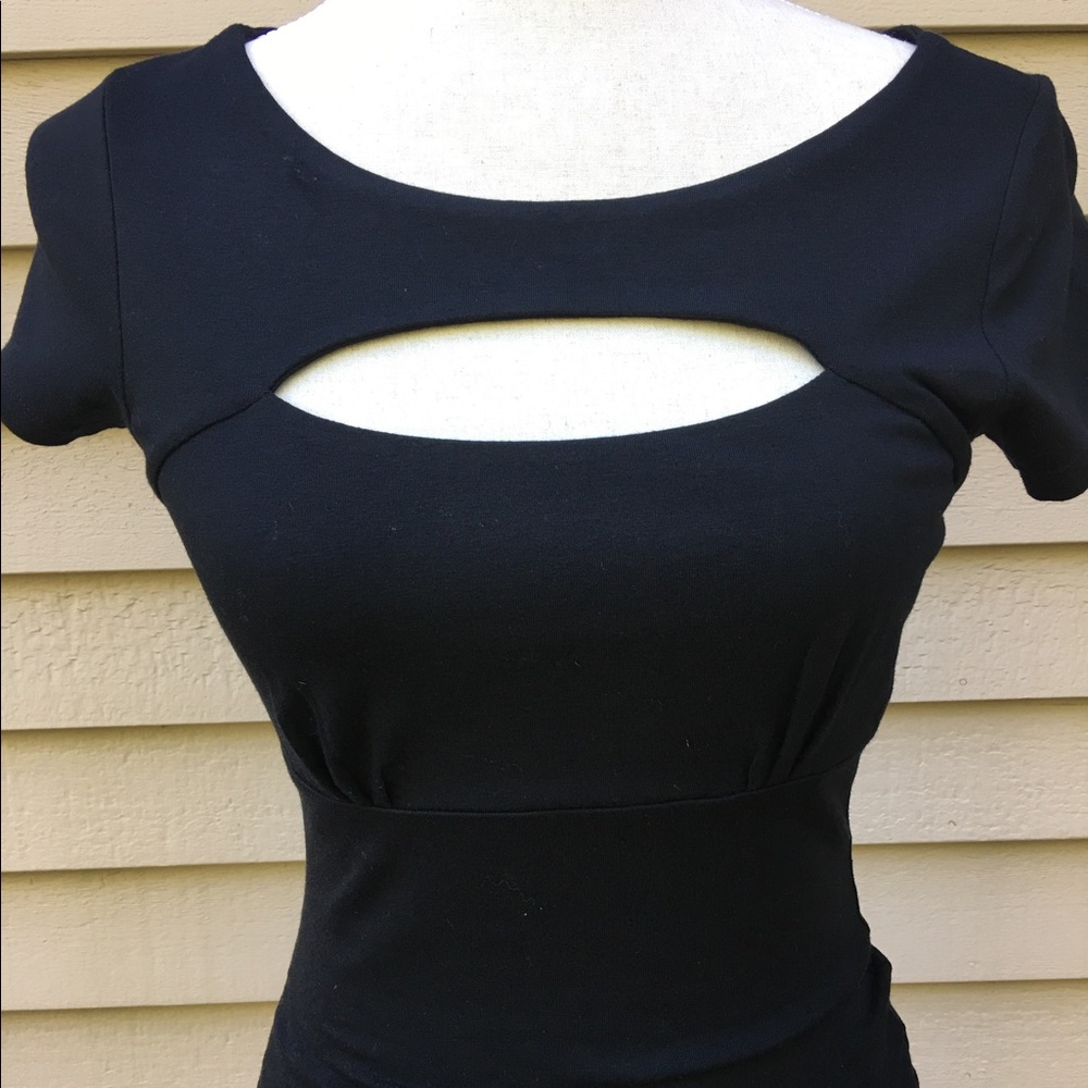 Sexy Express black keyhole top