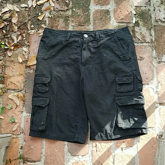 Men's black casual cargo shorts - Picture 1 of 2