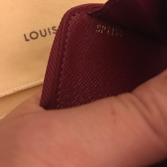 Louis Vuitton Multicartes ⚜️ - Picture 6 of 7