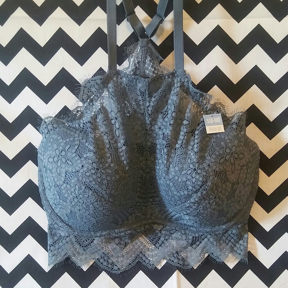 NWT Victoria's Secret Pink Lace Bralette S(D-DD)