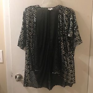 Lularoe elegant collection size 3 Bianka