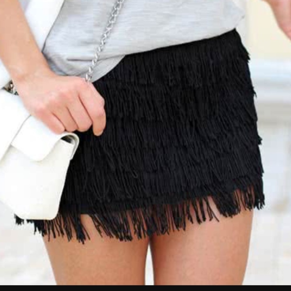 1920's style tassel black skirt size 10